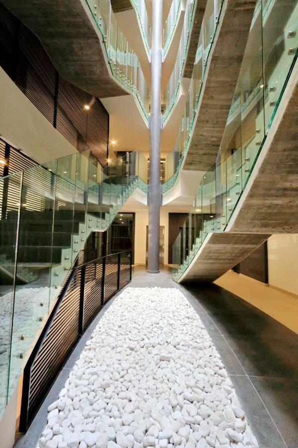 Green Terraced Apartment. 3 Stops From Colosseum Extérieur photo